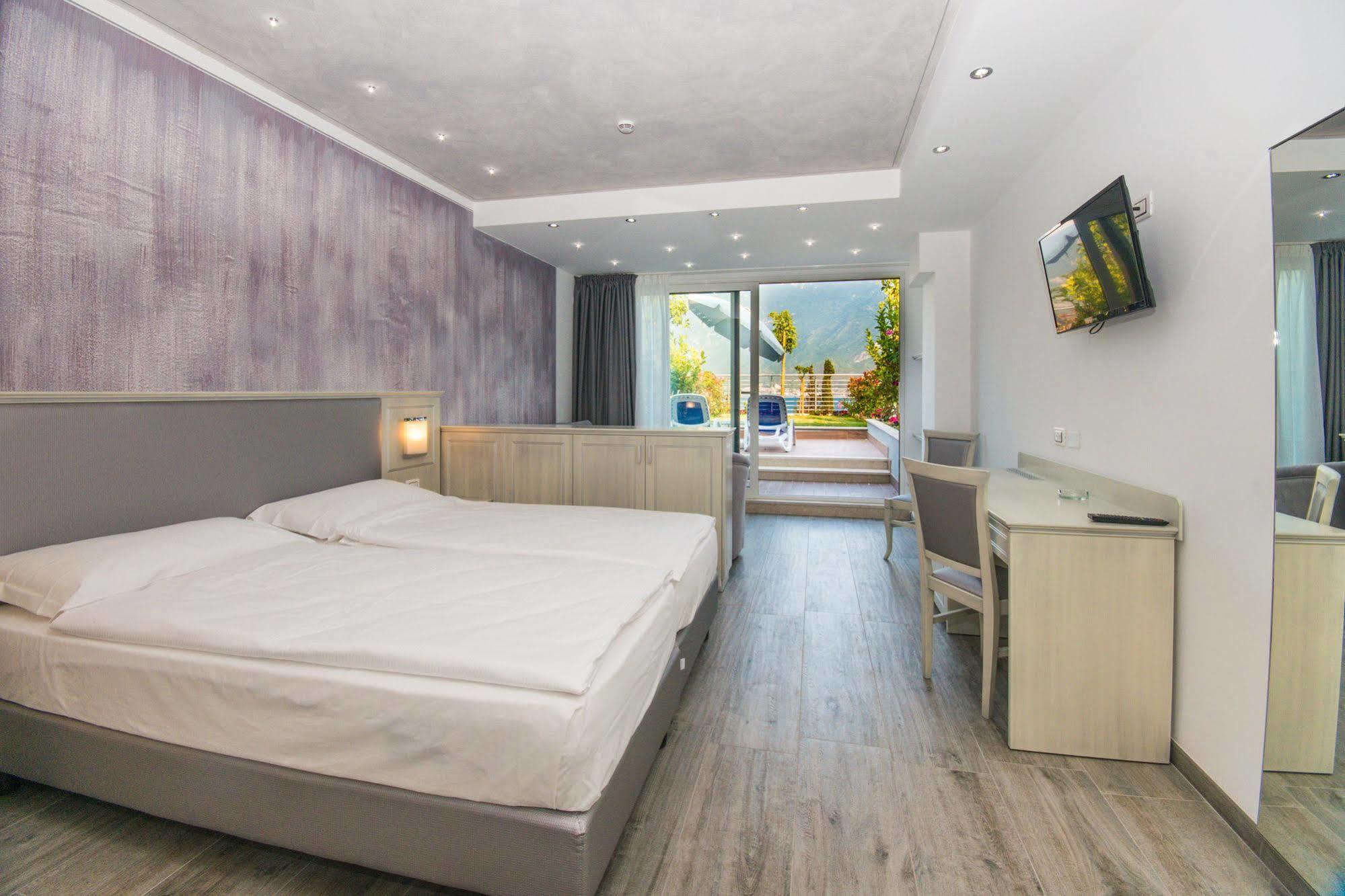 Garda (adults Only) 4*